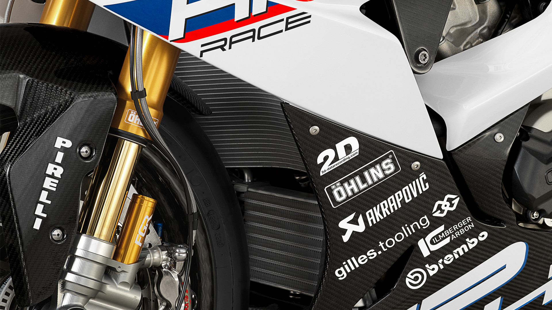 Öhlins FGR 300 前叉